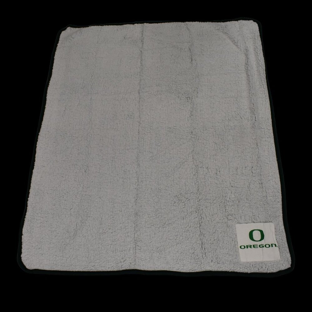Northwest NCAA Oregon Ducks Super Soft Sherpa Throw Blanket New 50" x 60"
